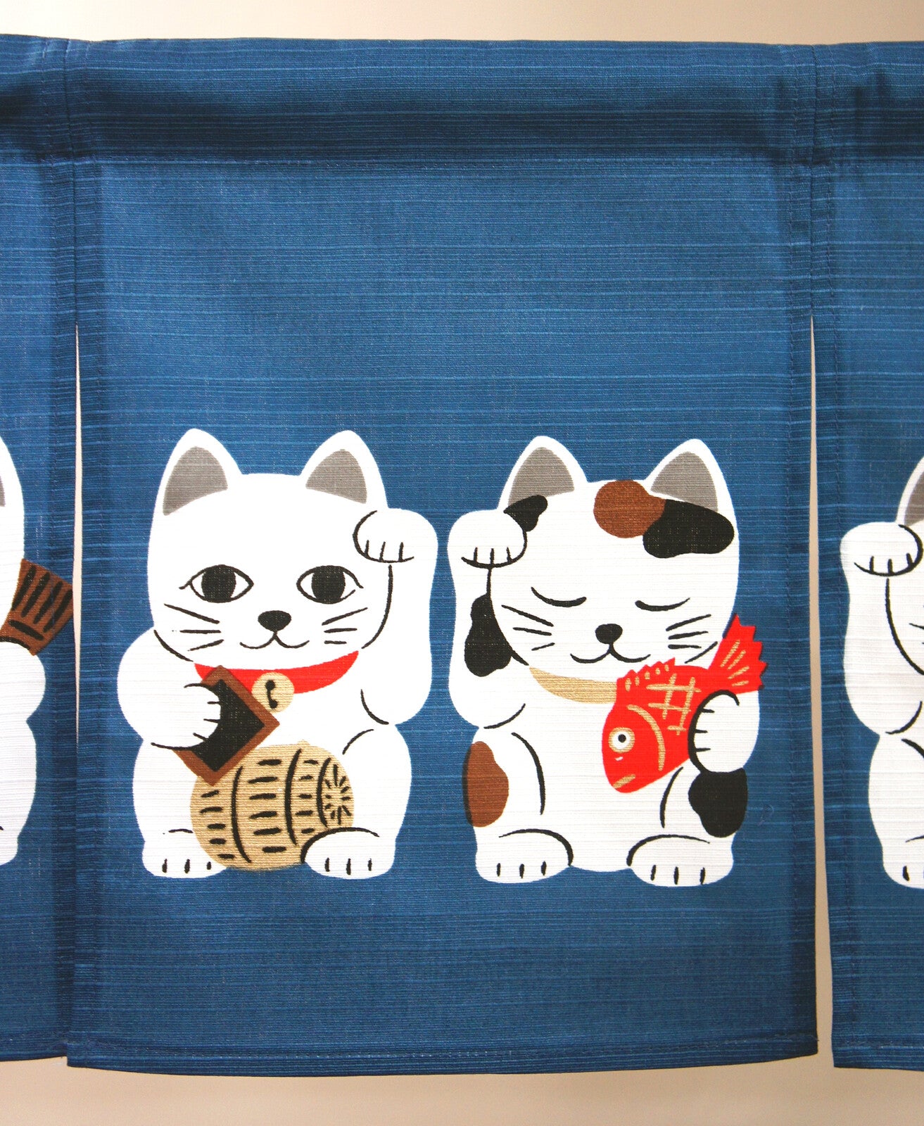 Noren - Fortune Cat (Short)