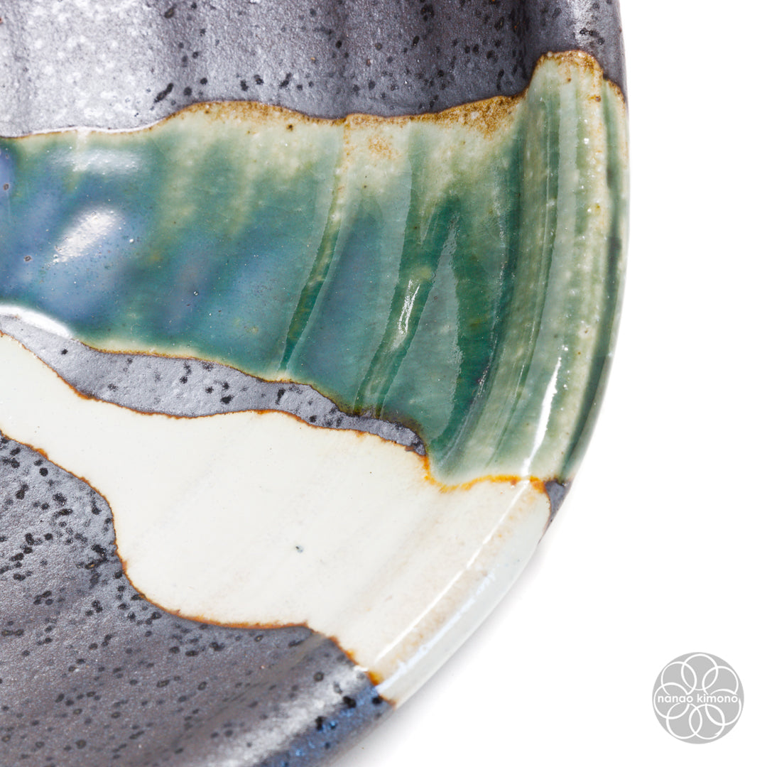 Bowl - Oribe Shiro Nagashi