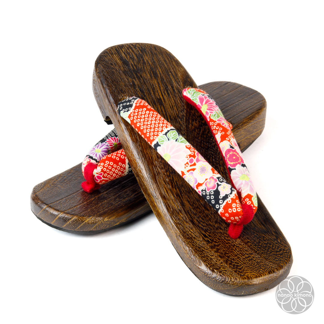 Women's Geta Sandals - 4L Flowers on Kanoko