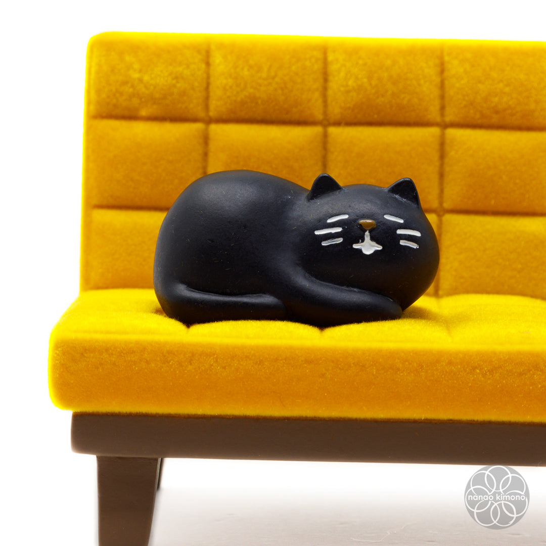 Phone Stand - Sofa Cat Yellow