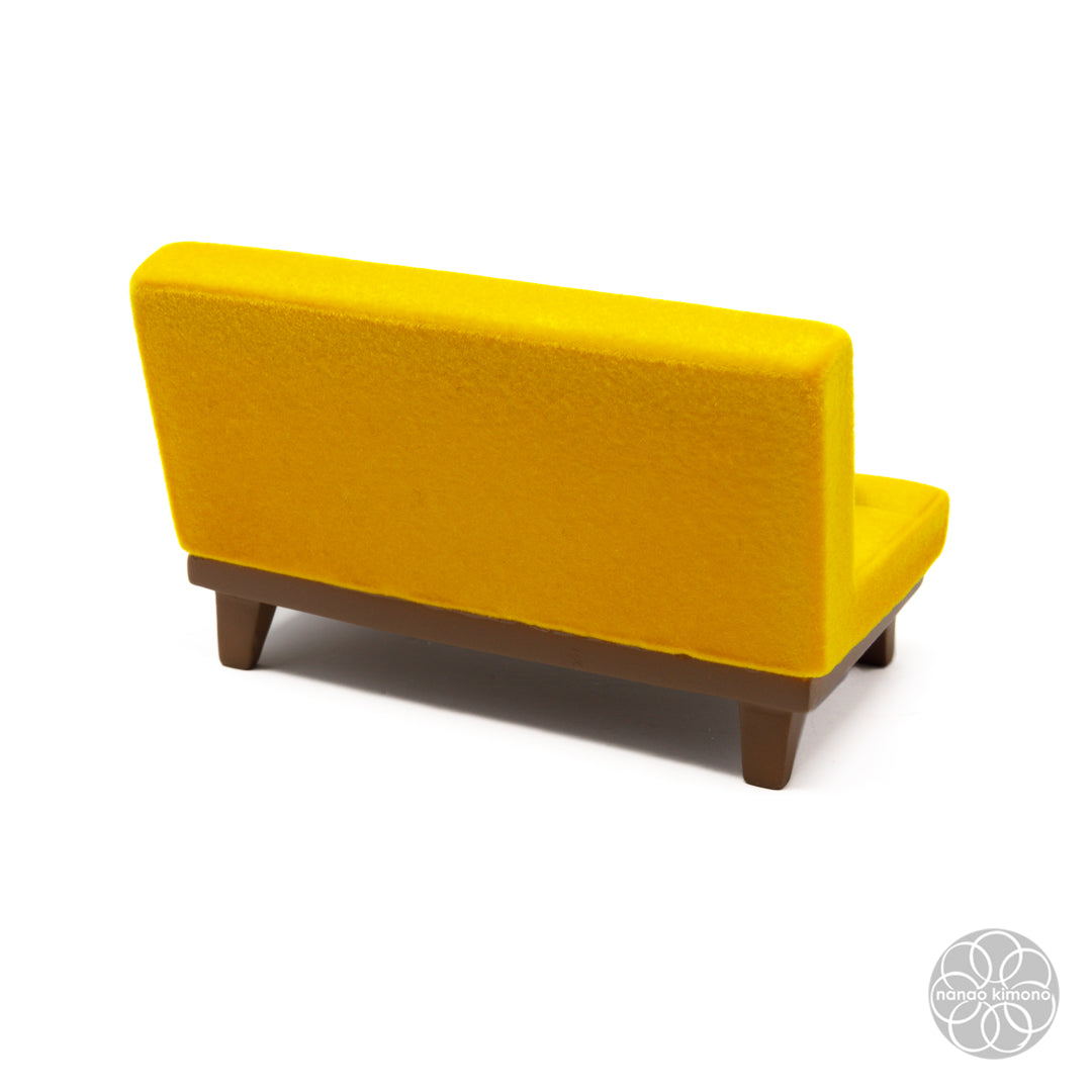 Phone Stand - Sofa Cat Yellow