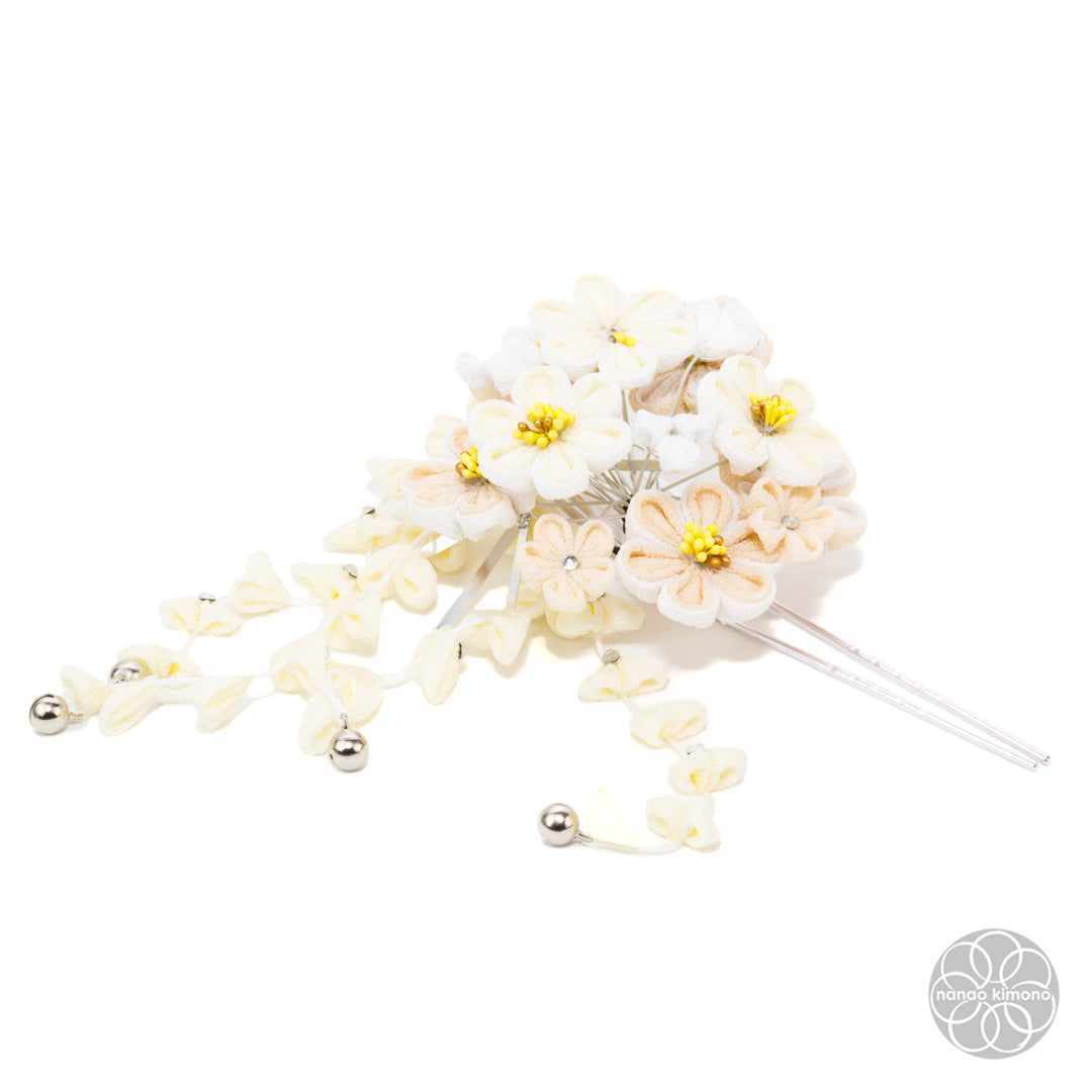 Women's Kimono Accessory - Tsumami Kanzashi (Hairpin)