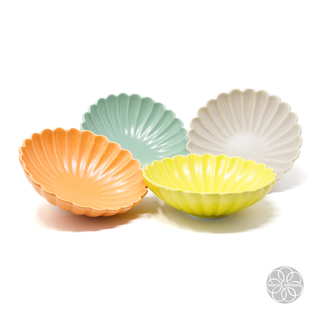 Bowl - Kiku Flower - Mint Green