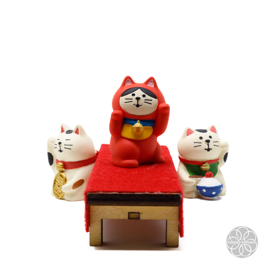 Miniature - Dancing Maneki Neko
