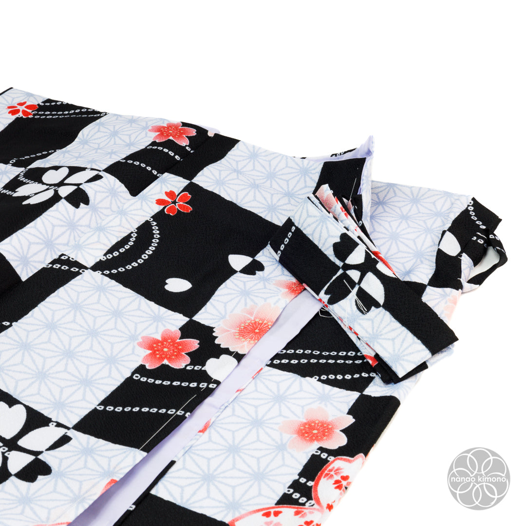 Women's Two-Piece Kimono - Flowers Black and White