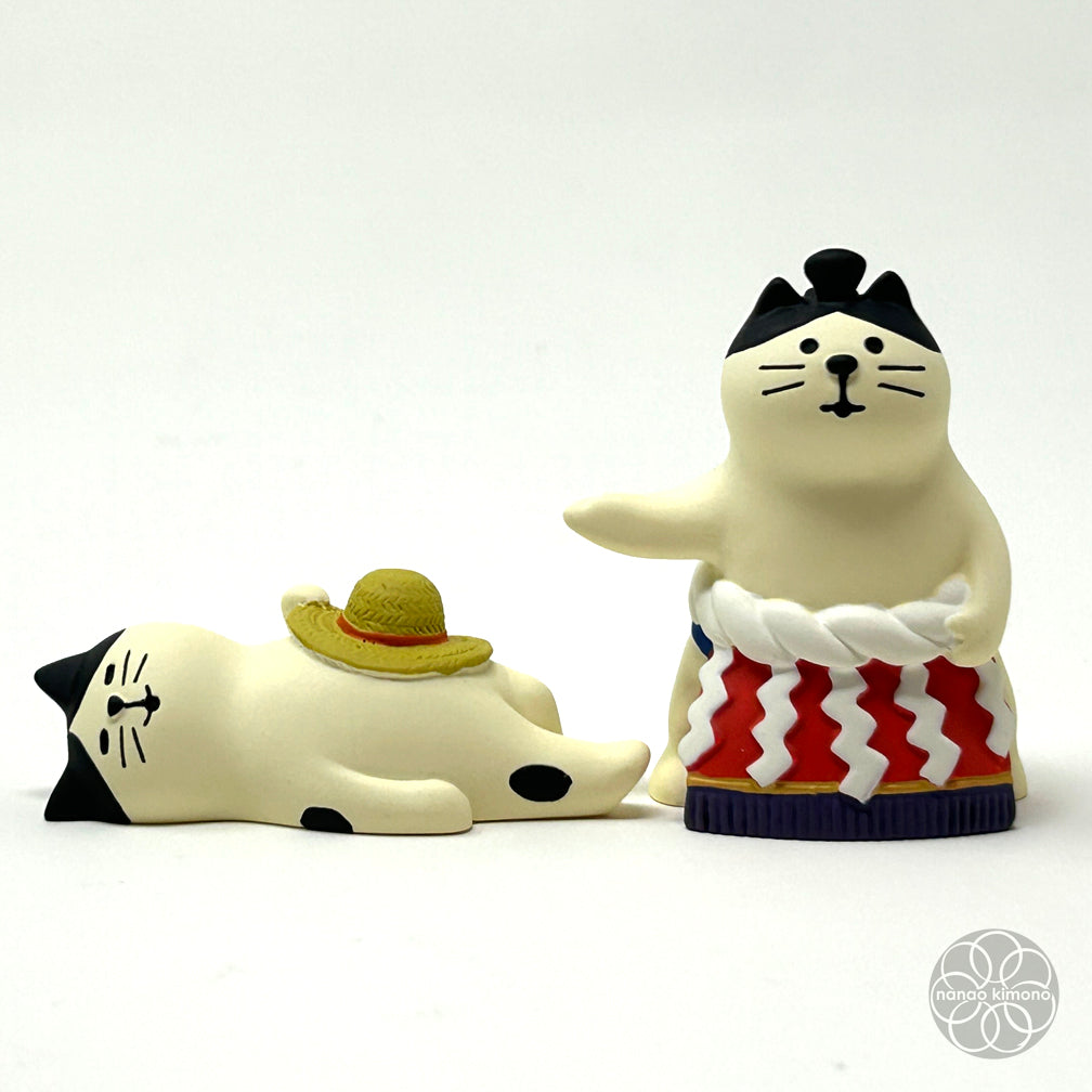 Miniature - Sumo Cat