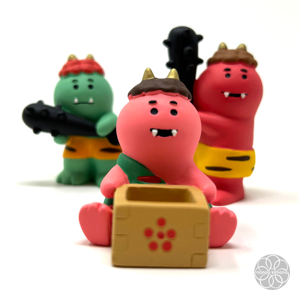 Miniature - Red Oni with Box