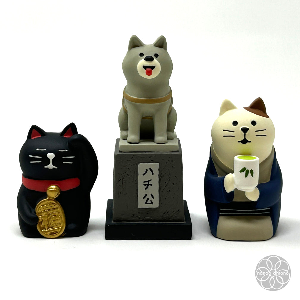 Miniature - Black Fortune Cat