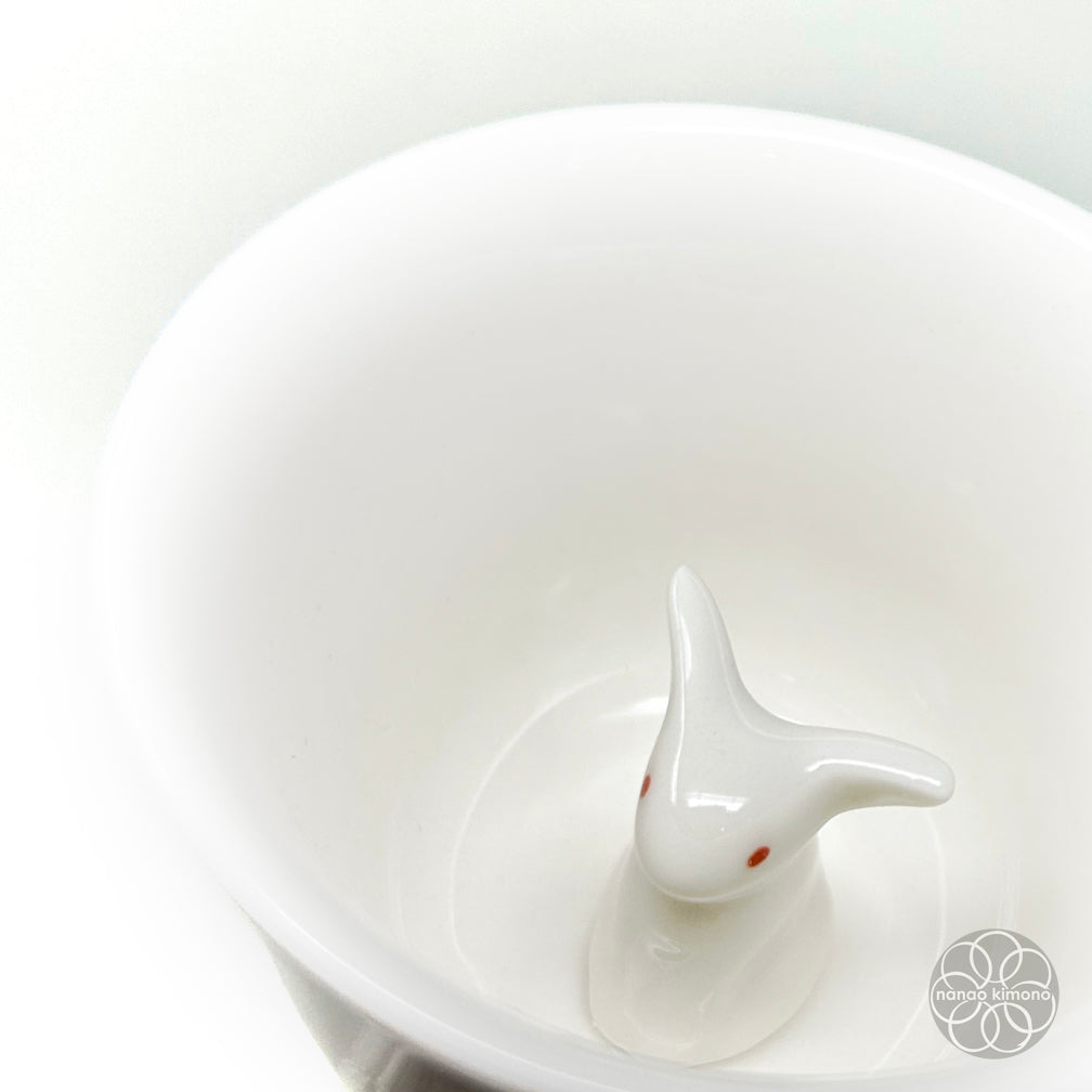 Sake Set - A pair of rabbits