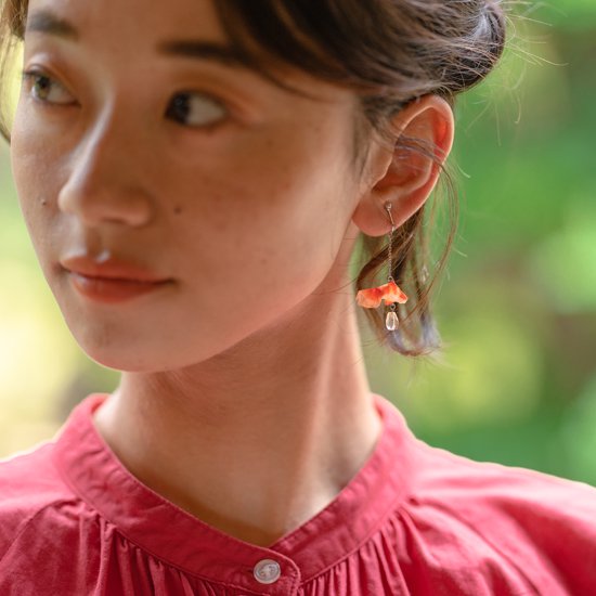 Piercing Earrings - Gold Fish Red