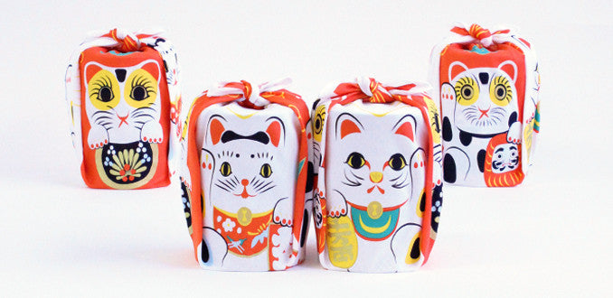 Furoshiki 20"- Cochae Maneki-Neko