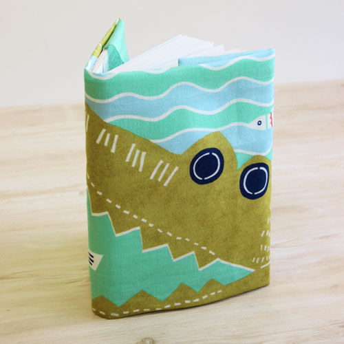 Furoshiki 20"- kata kata Crocodile Green
