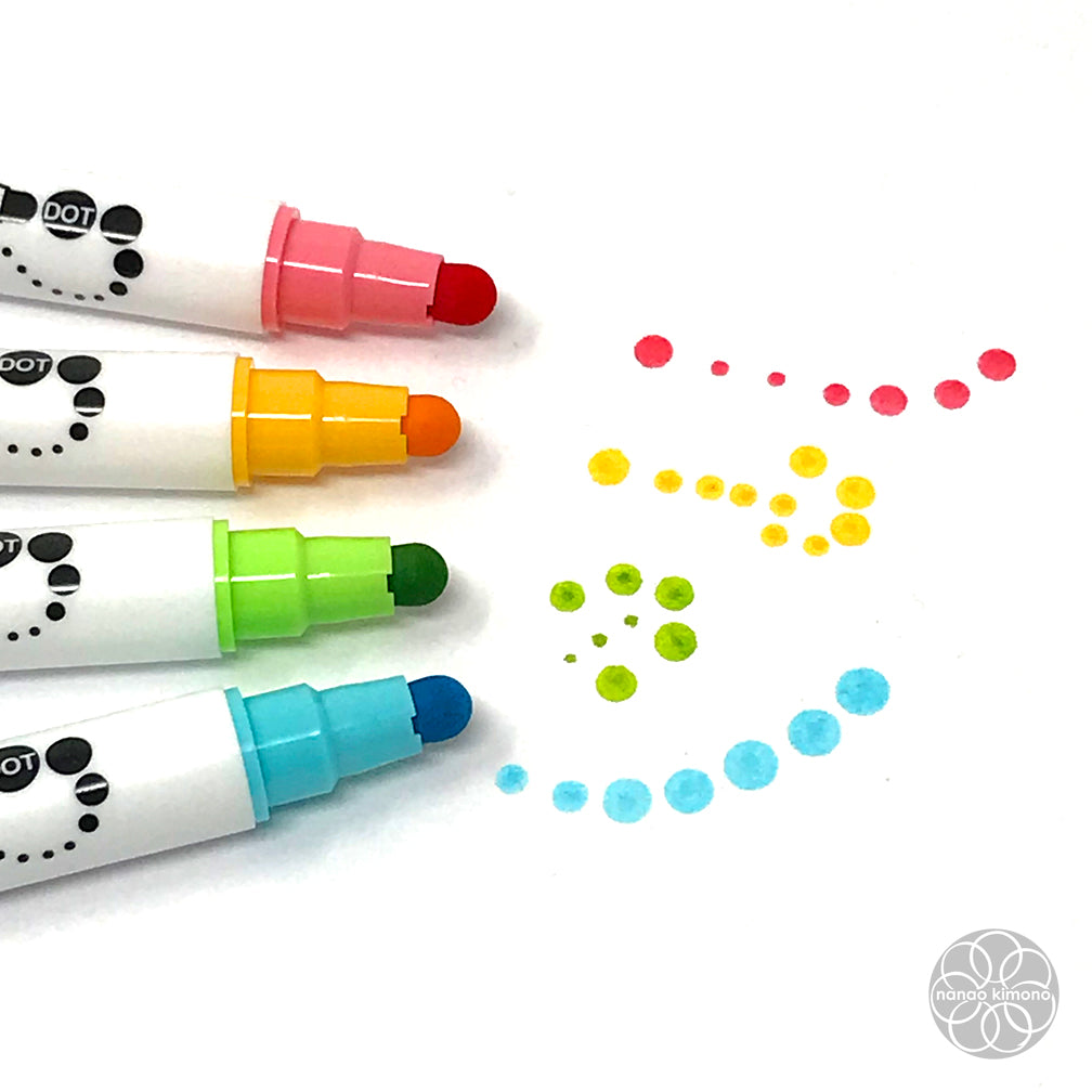 ZIG Clean Color Dot Pen - A set of 12 colours