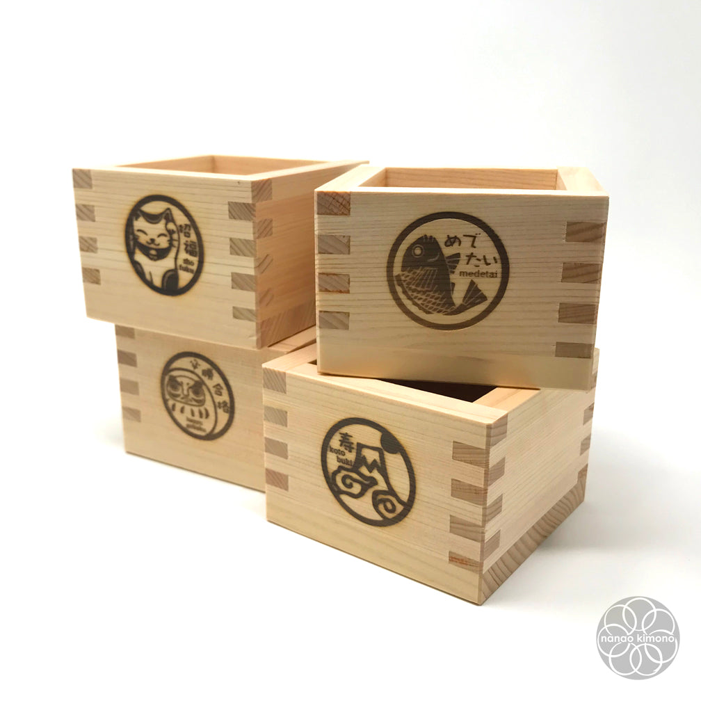 Wooden Sake Cup (Masu) - Maneki Neko