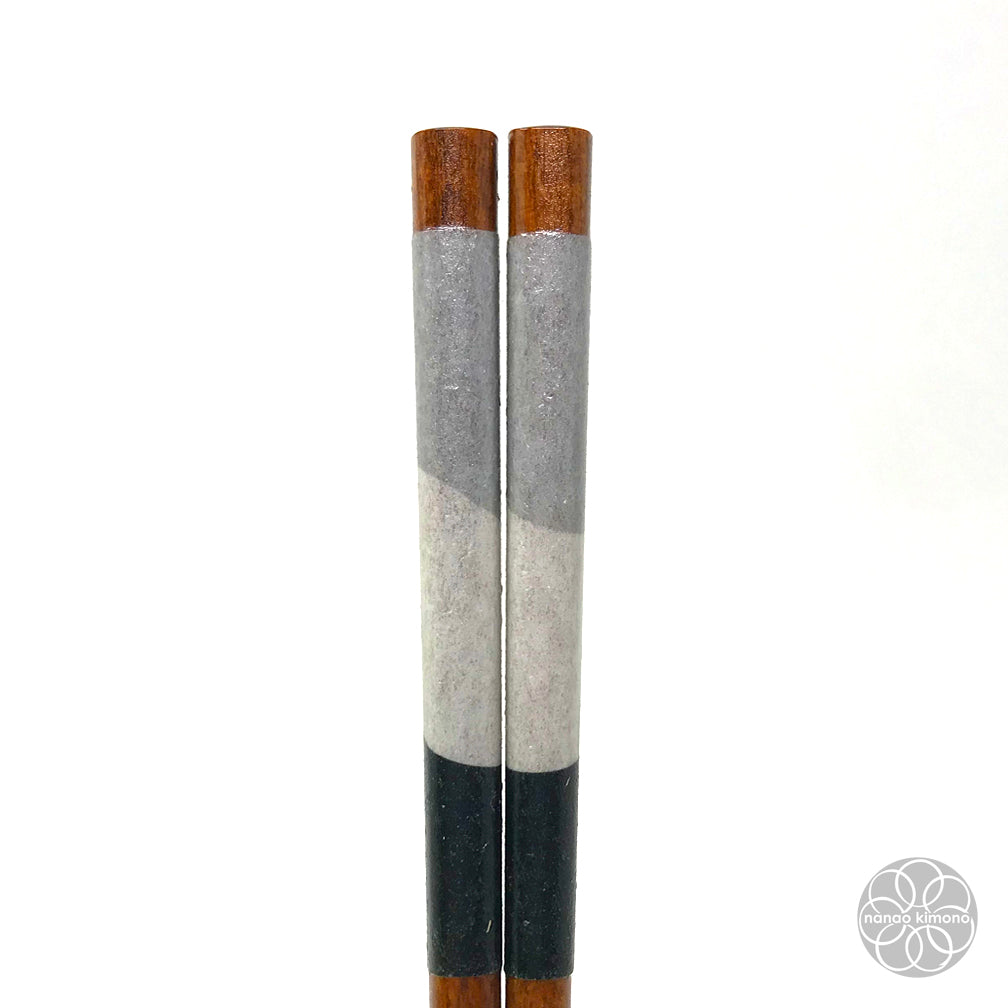 Chopsticks and Rests - Kinu Kaze (Set of 2)