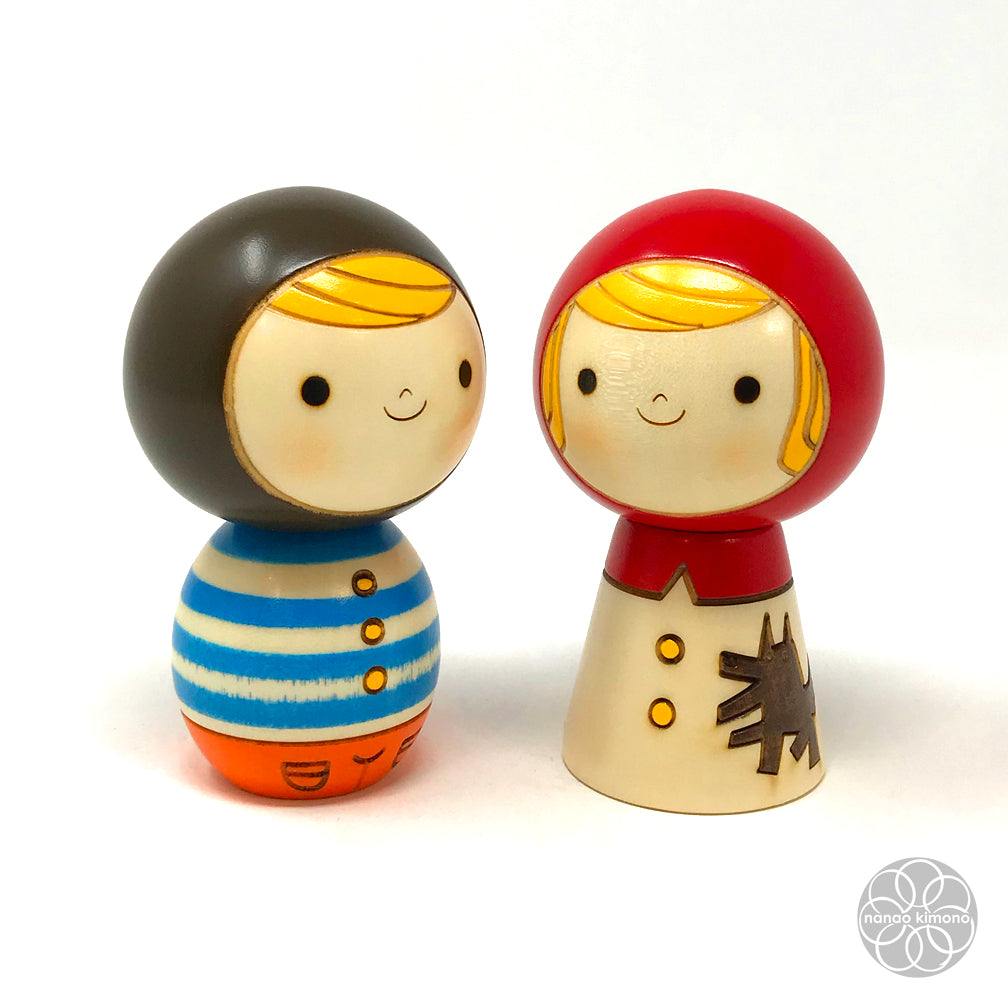 Kokeshi Doll - Black Riding Hood