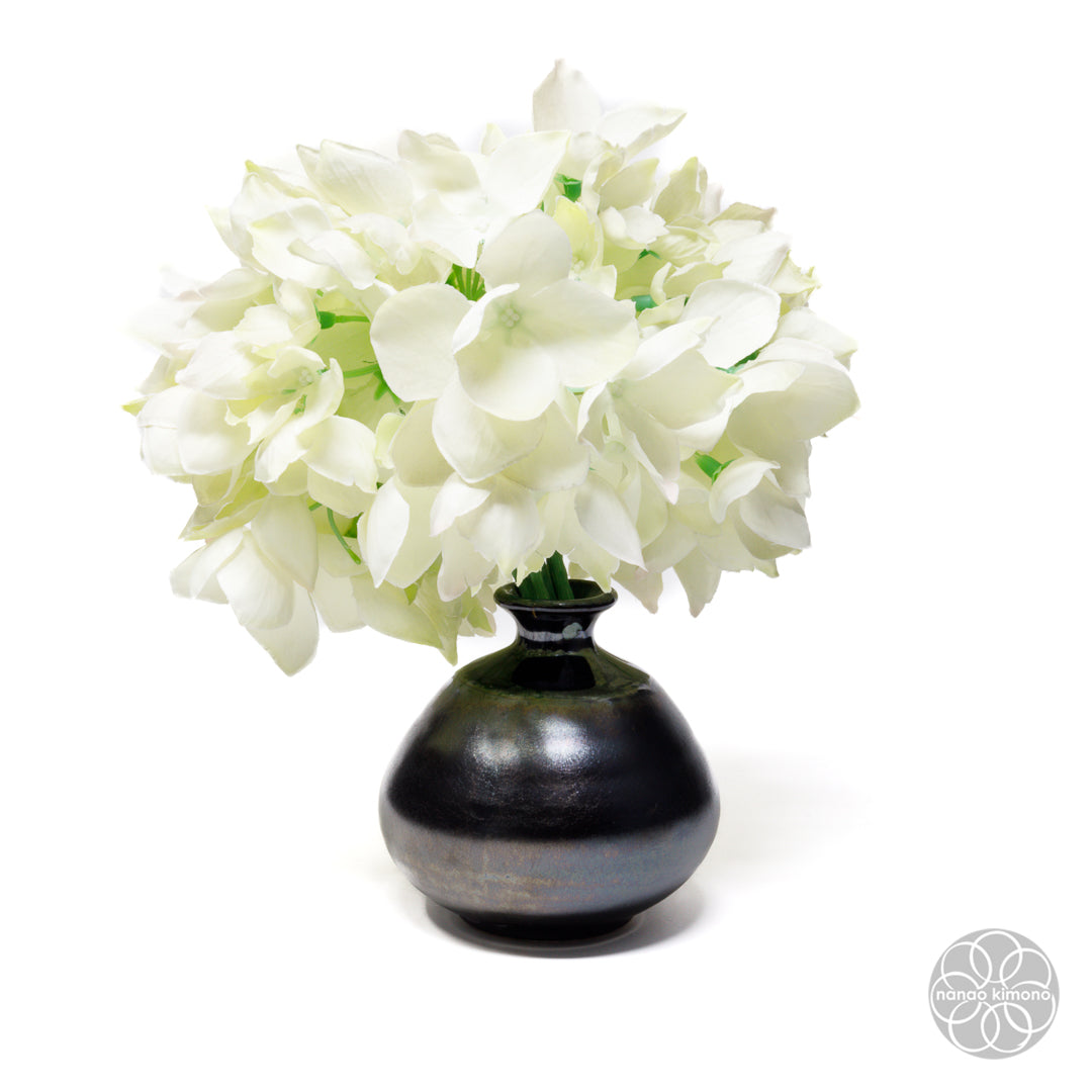 Vase - Round Black