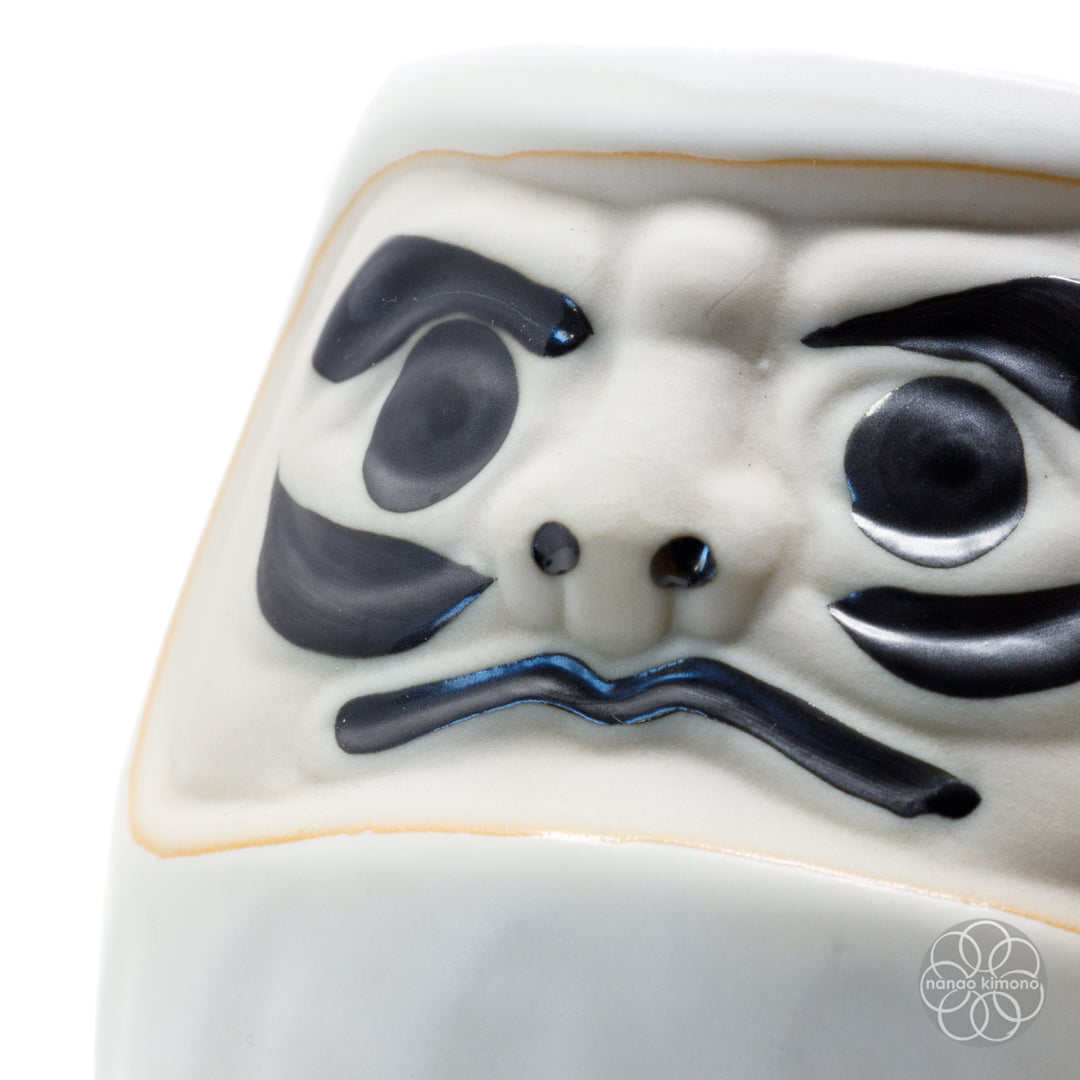 Teacup - Daruma White