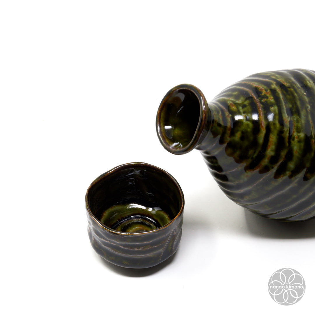 Sake Set - Sabi Oribe Green