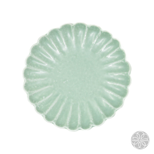 Plate - Kiku Flower M -  Mint Green