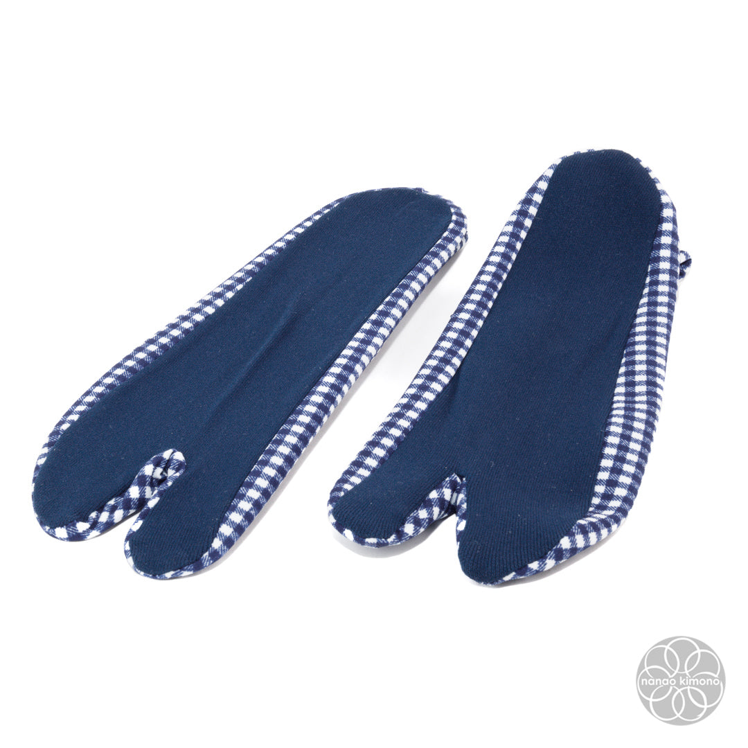 Tabi Socks - Checkered Blue