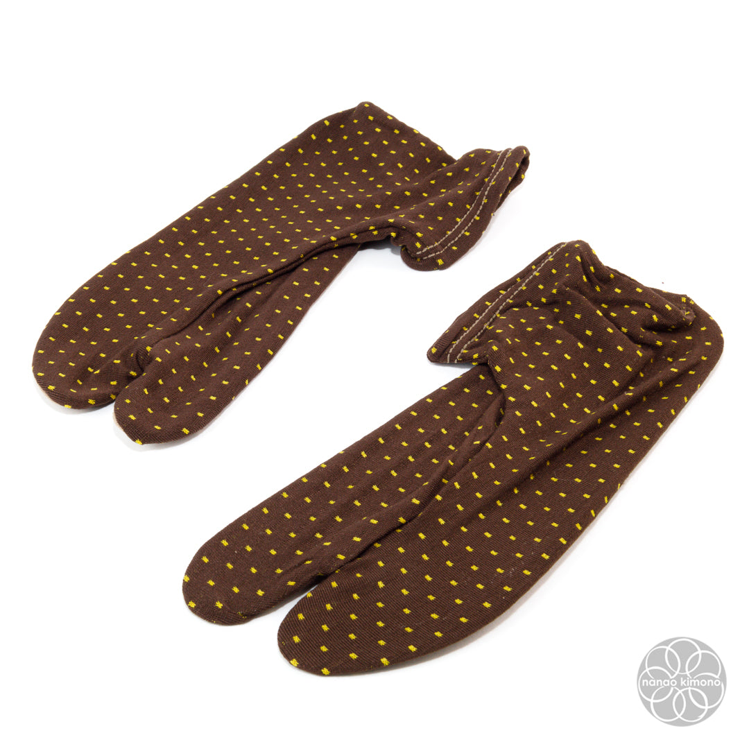 Tabi Socks - Brown Polkadots