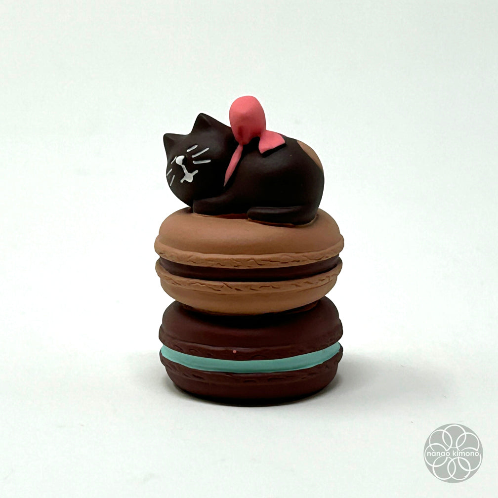 Miniature - Macaron Cat