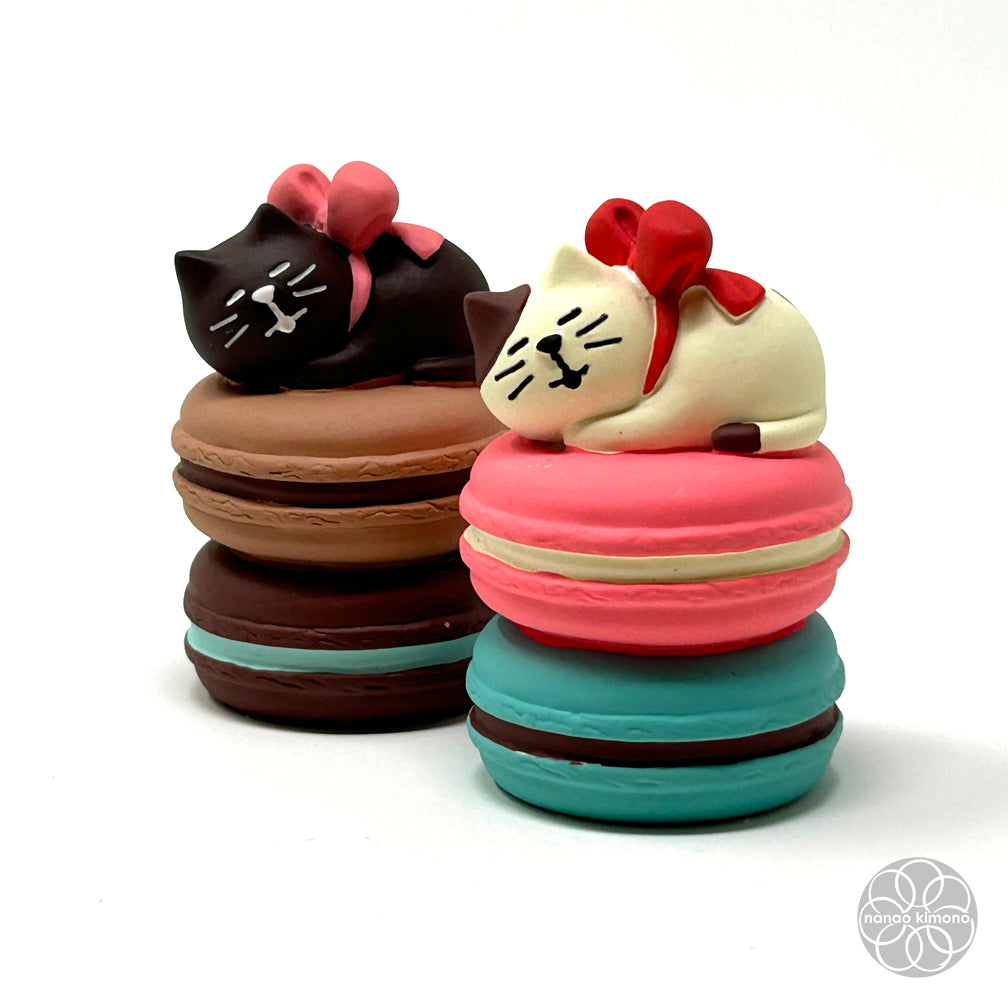 Miniature - Macaron Cat