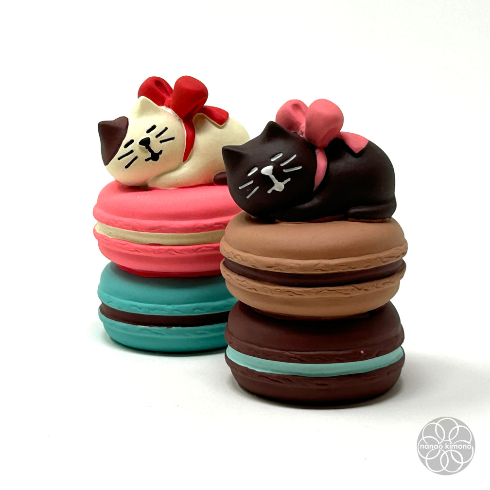 Miniature - Macaron Cat