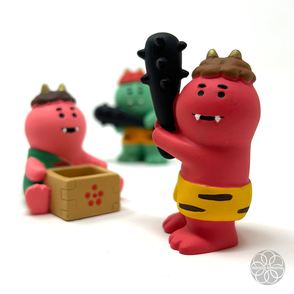 Miniature - Red Oni with Box