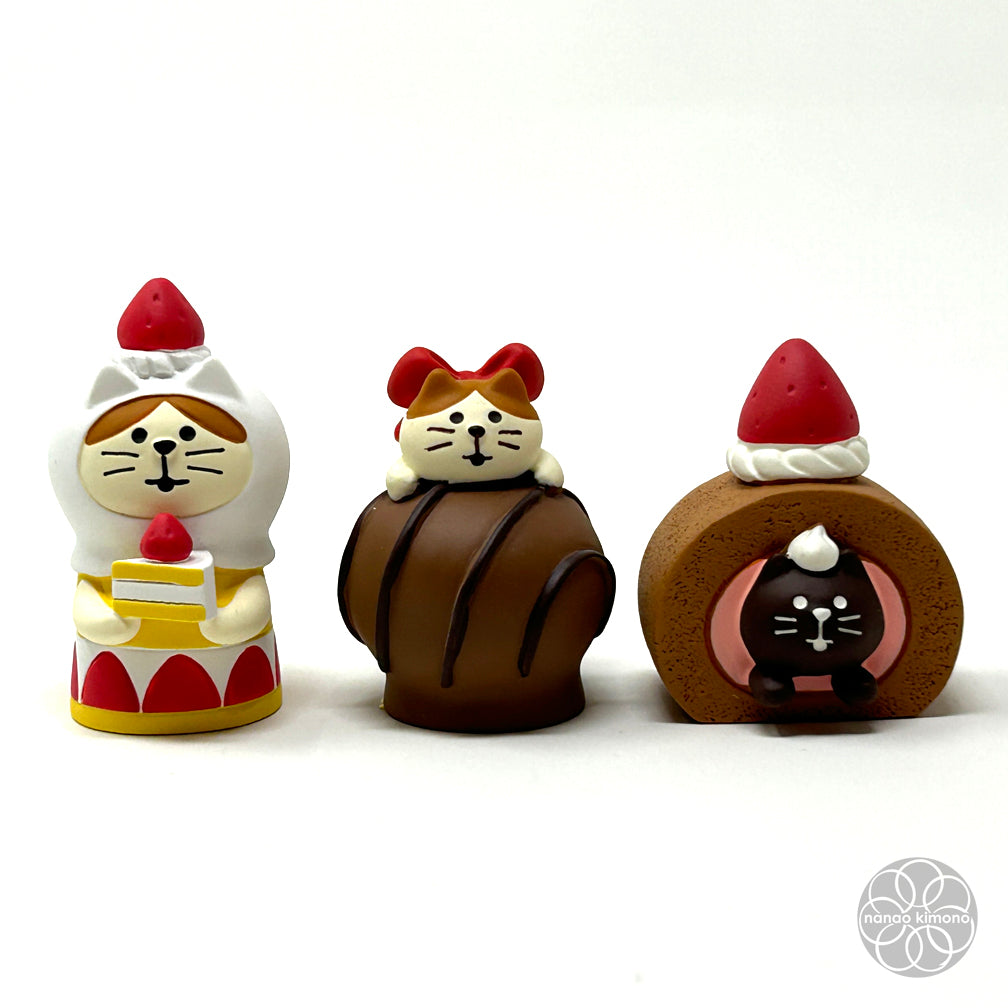 Miniature- Chocolate Cat