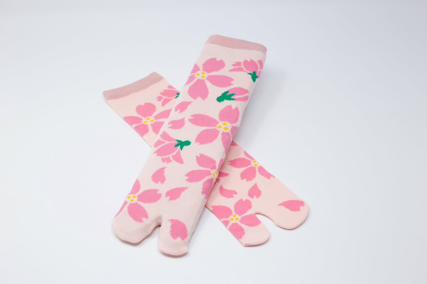 Sakura Pink Tabi Socks Ladies