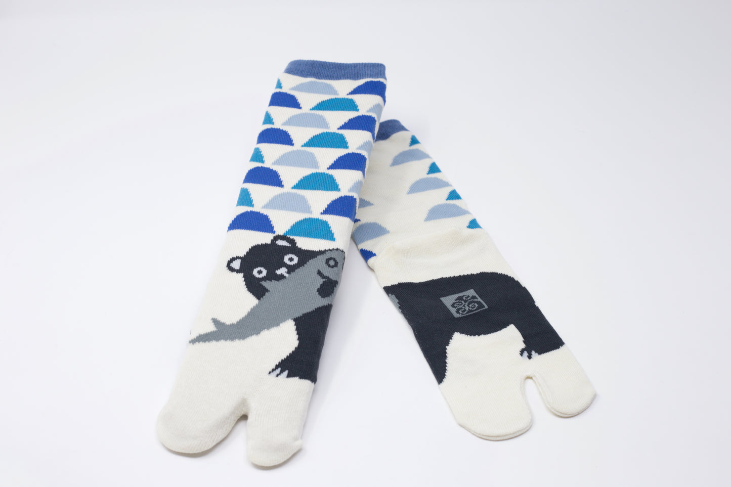Bear & Fish Tabi Socks Ladies