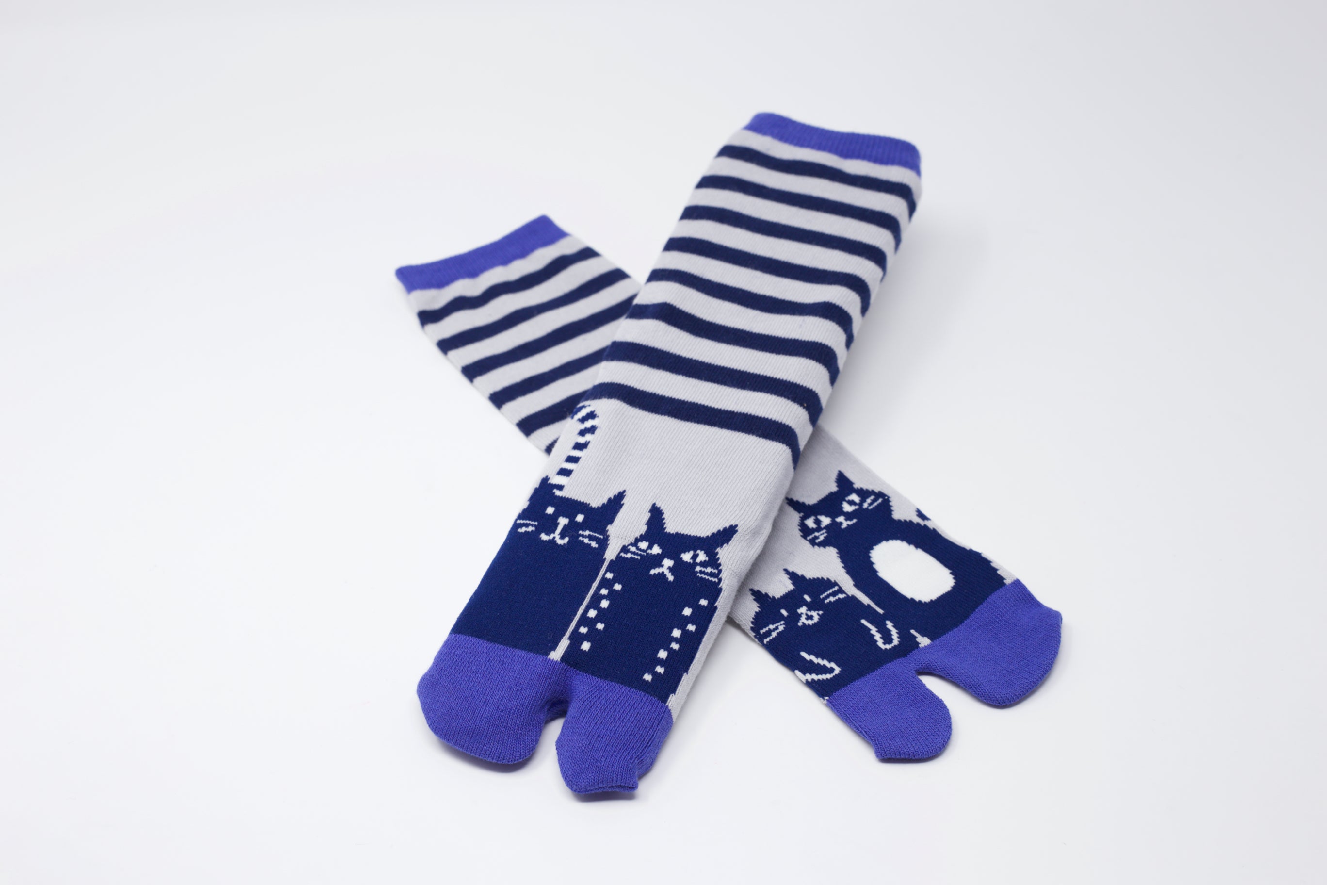 Ladies navy deals socks