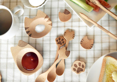 Wooden Cat Paw Tongs