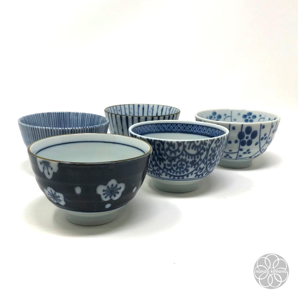 Set of 5 teacups - Aizomegoyo