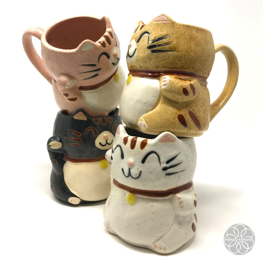 Mug Maneki Neko White
